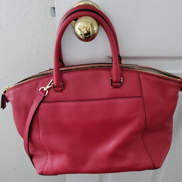 Michael Kors Large Riley 🎒 Red Purse - Picture 2 of 14